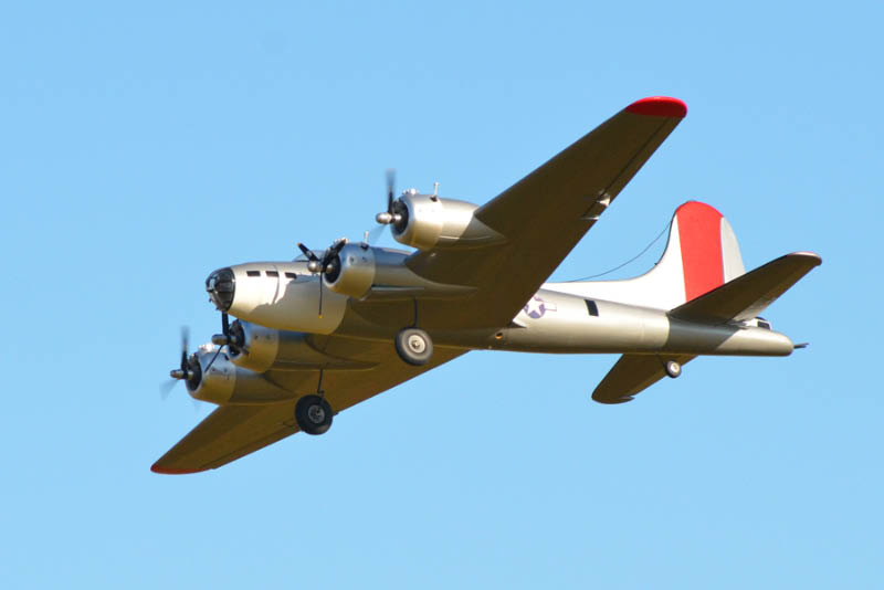 henry_d_b17_3s